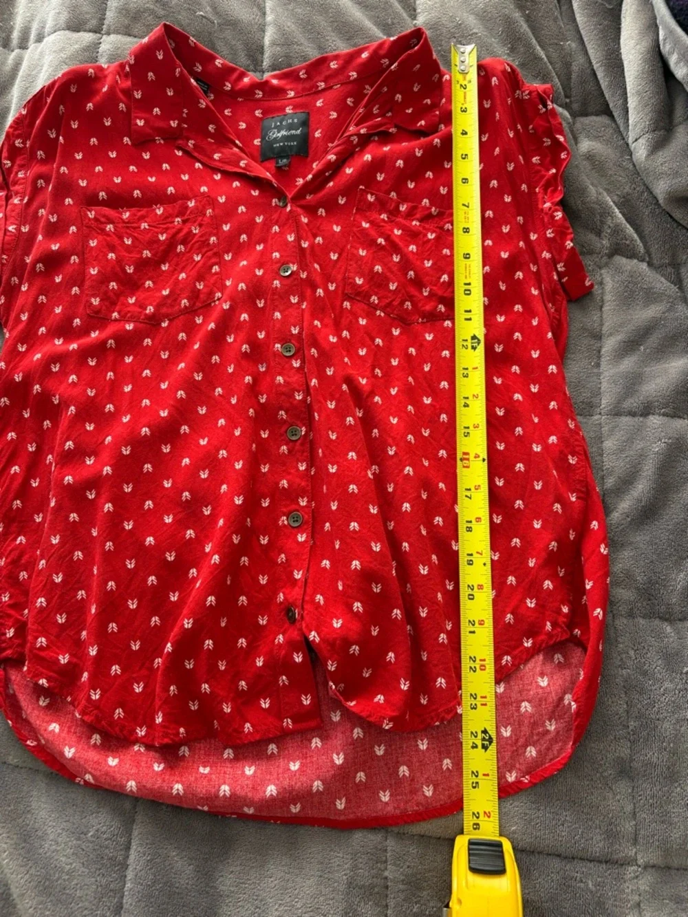 JACHS Girlfriend Short Sleeve Button-Up Shirt - Picture 5 of 6